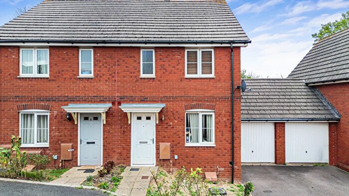 3 Bedroom Semi-Detached House For Sale In Amethyst Drive, Teignmouth, TQ14