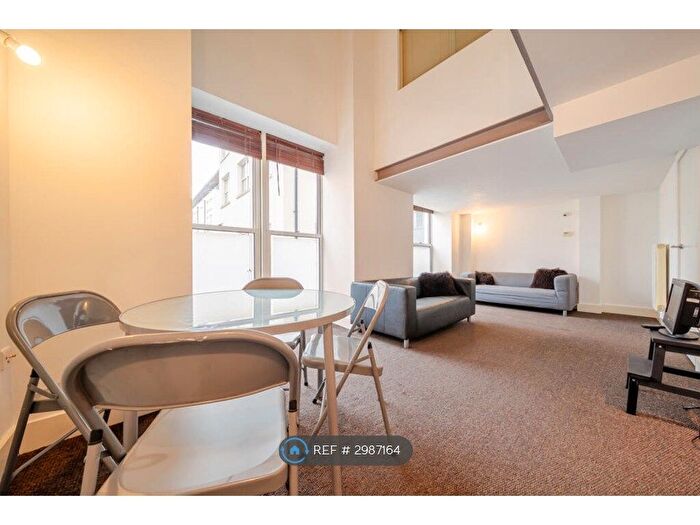 2 Bedroom Flat To Rent In Building, London, SE18