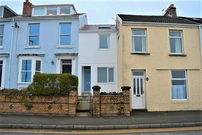 2 Bedroom Terraced House To Rent In Mumbles Road, Mumbles, Swansea, SA3