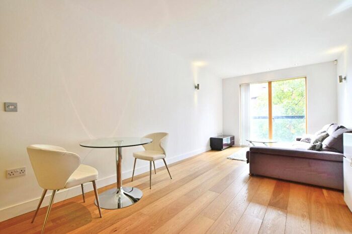 2 Bedroom Apartment To Rent In Green Lane, Wilmslow, Cheshire, SK9