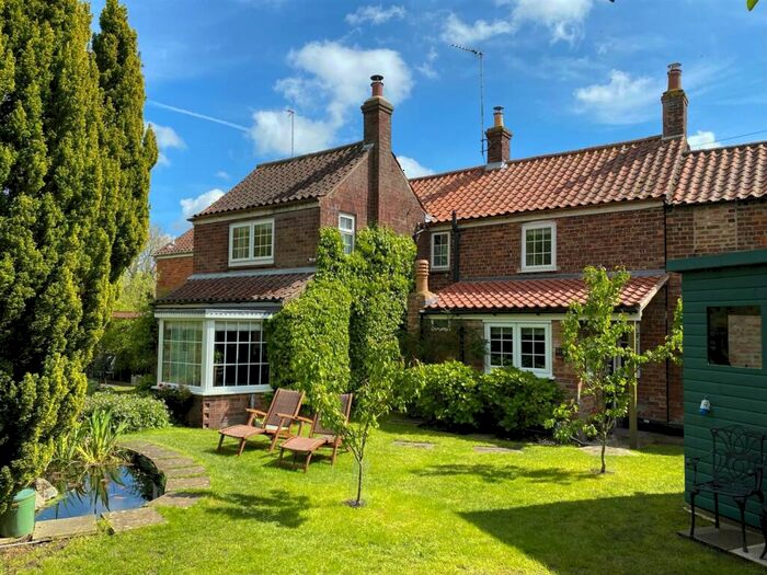 4 Bedroom Semi-Detached House For Sale In Mill Lane, Welton-Le-Marsh, Spilsby, PE23