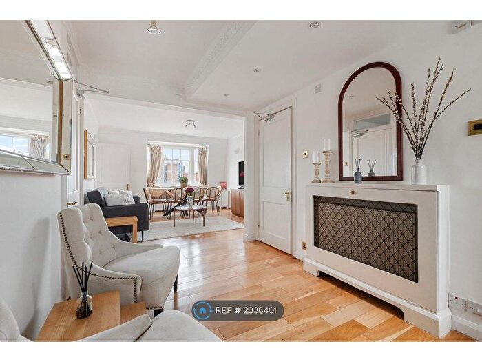 3 Bedroom Flat To Rent In Clarewood Court, London, W1H