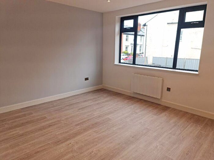 2 Bedroom Apartment To Rent In - High Street, Harborne, Birmingham, B17