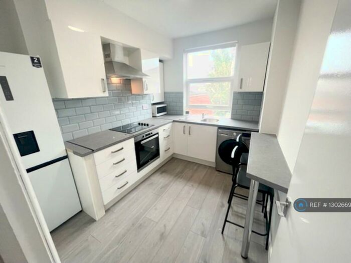 2 Bedroom Flat To Rent In Alfreton Road &pound;Pp/Pw*Students /*, Nottingham, NG7