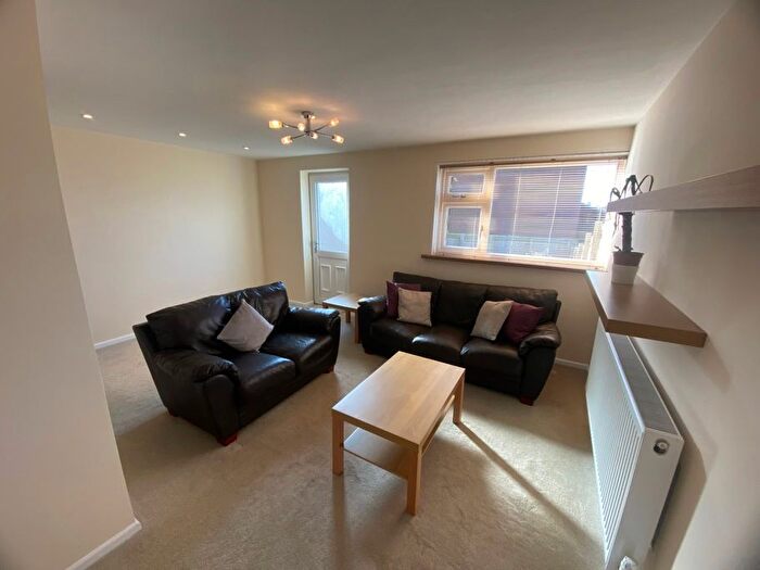 2 Bedroom Terraced House To Rent In Beckhill Gardens, Chapel Allerton, Leeds, LS7