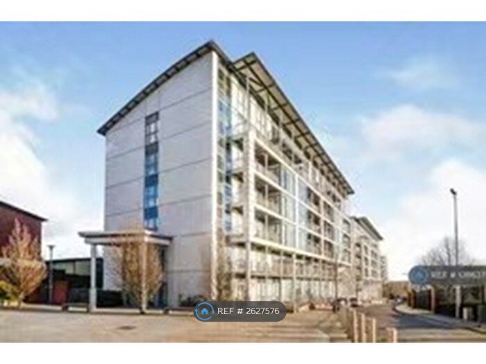 2 Bedroom Flat To Rent In Langley Walk, Birmingham, B15