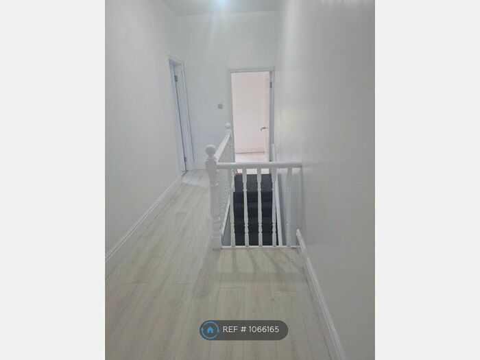 3 Bedroom Terraced House To Rent In Markeaton Street, Derby, DE1