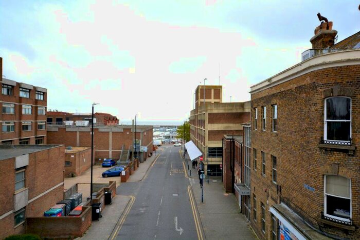 4 Bedroom Maisonette To Rent In Queen Street, Ramsgate, CT11