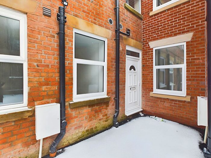 1 Bedroom Flat To Rent In Arcade Street, Wigan, WN1