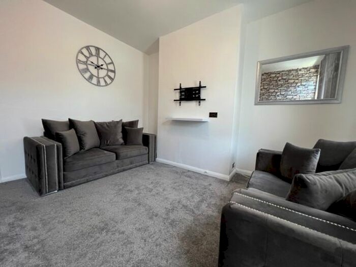 2 Bedroom Property To Rent In Bradgate Road, Rotherham, S61