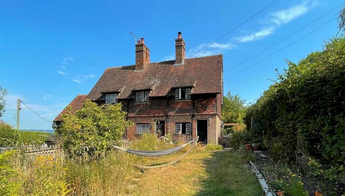 2 Bedroom End Of Terrace House For Sale In Hayesden Lane, Tonbridge, TN11