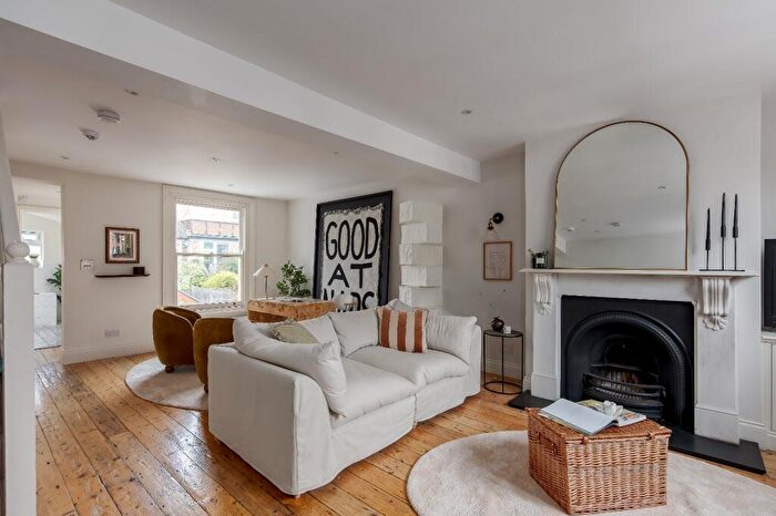 3 Bedroom Terraced House For Sale In Lausanne Road, London, SE15