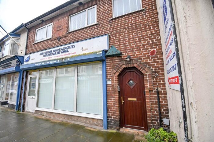 2 Bedroom Flat To Rent In Market Street, Hoylake, Wirral, CH47