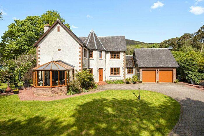 4 Bedroom Detached House For Sale In Scauthill, Wyndales, Symington Near Biggar, ML12