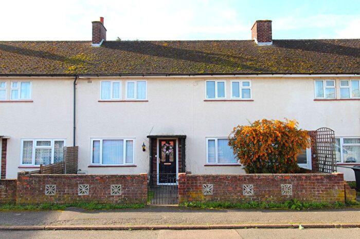 3 Bedroom Terraced House For Sale In High Road, Beeston, SG19