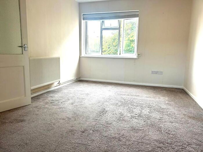1 Bedroom Flat For Sale In Elizabeth Kemp Court, Whitehall Road, Ramsgate, Kent, CT12