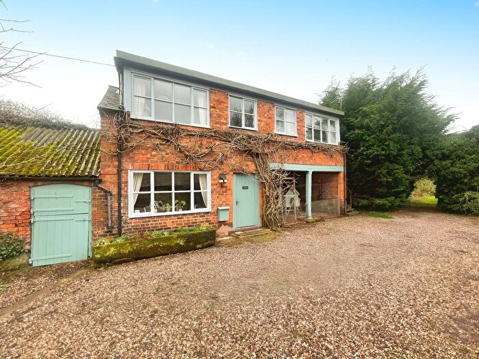 2 Bedroom Detached House To Rent In Rock Farm, Barton Road, Malpas, Cheshire, SY14