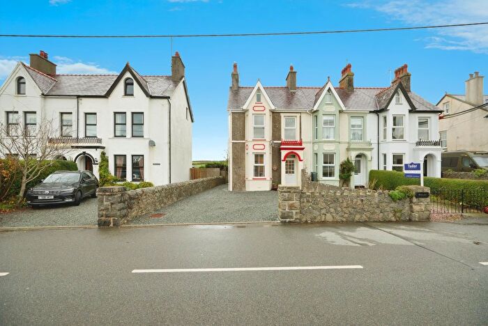 3 Bedroom End Terrace House For Sale In Lon Penrhos, Morfa Nefyn, Pwllheli, Gwynedd, LL53