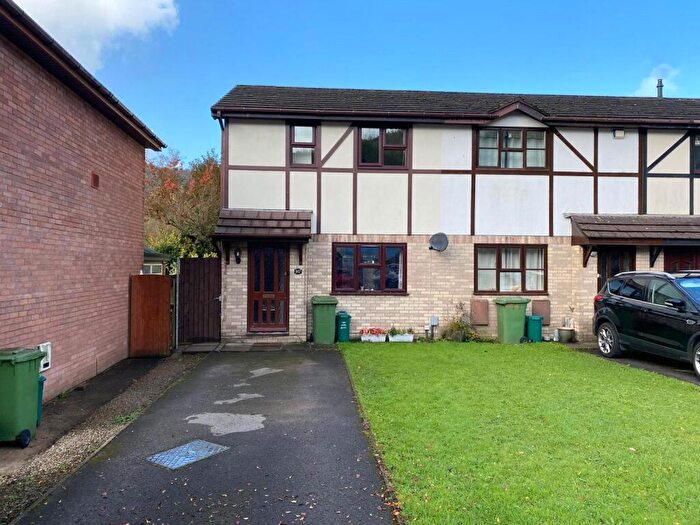 2 Bedroom End Of Terrace House To Rent In Glan-Y-Ffordd, Taffs Well, Cardiff, CF15