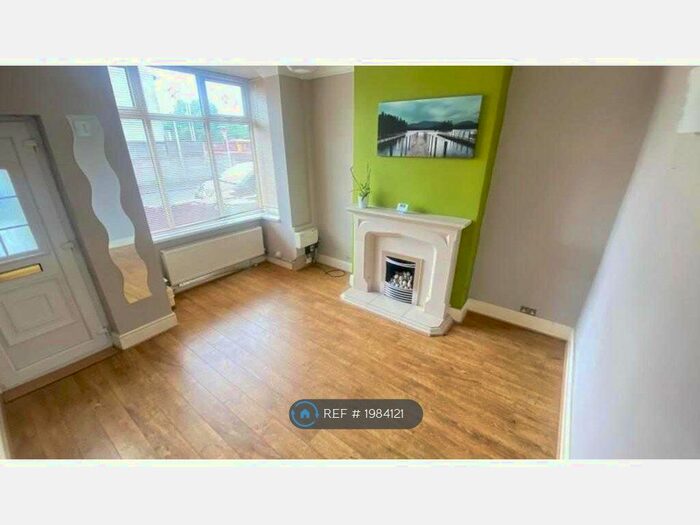 3 Bedroom Terraced House To Rent In Fraser Street, Bilston, WV14