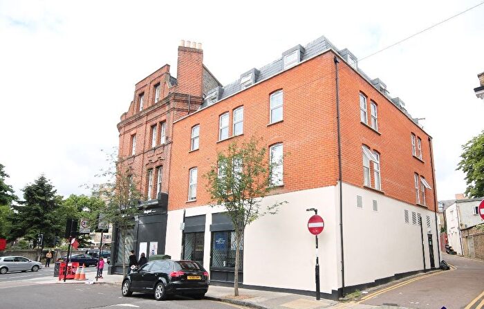 3 Bedroom Flat To Rent In Criterion Mews, London, N19