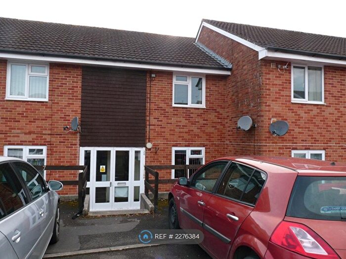 1 Bedroom Flat To Rent In Southway Drive, Yeovil, BA21