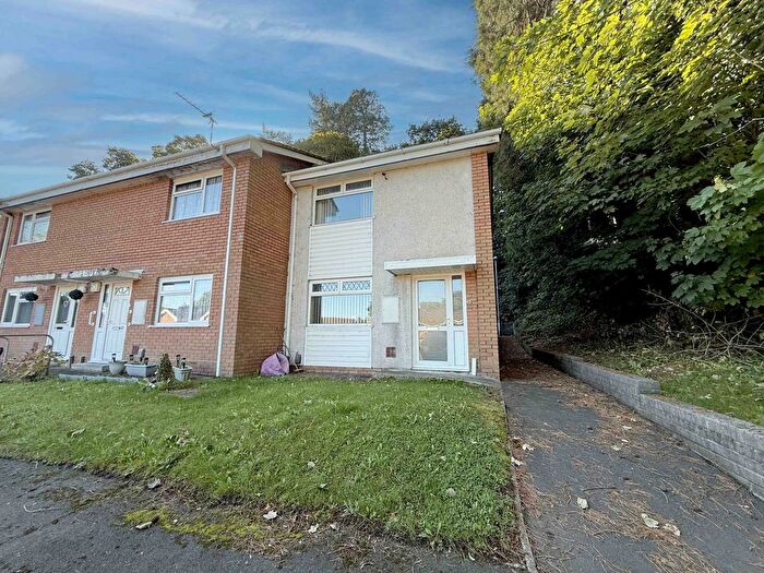 2 Bedroom End Of Terrace House To Rent In Clos Morgan Owen, Gowerton, Swansea, SA4
