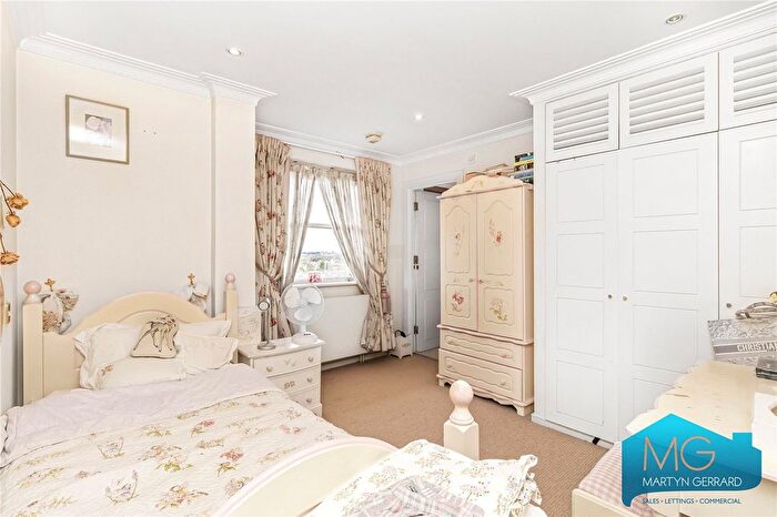 5 Bedroom Flat For Sale In St. Johns Wood Park, St. John's Wood, London, NW8