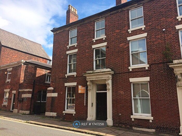 2 Bedroom Flat To Rent In Waltons Parade, Preston, PR1