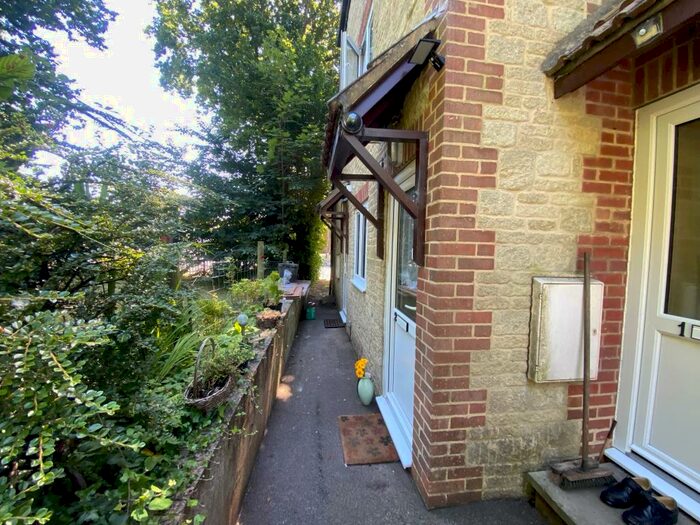 1 Bedroom Apartment To Rent In Woodcock Road, Warminster, BA12