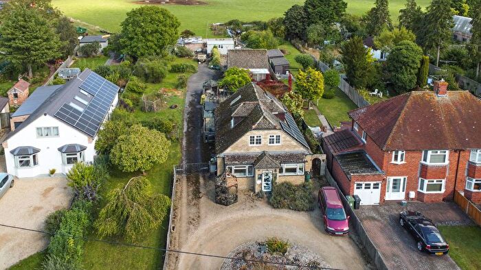 5 Bedroom Detached House For Sale In Cumnor Road, Boars Hill, OX1