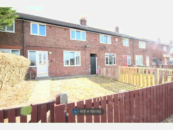 3 Bedroom Terraced House To Rent In Sidlaw Avenue, St. Helens, WA9