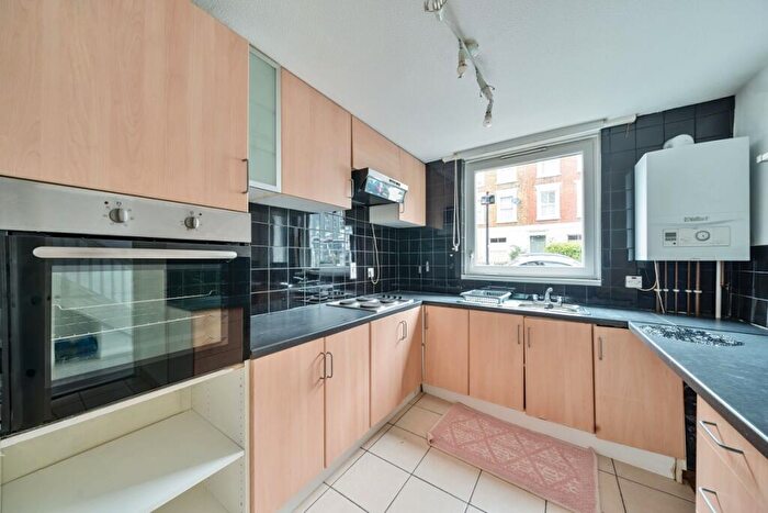 3 Bedroom Terraced House To Rent In Bavaria Road London, N19