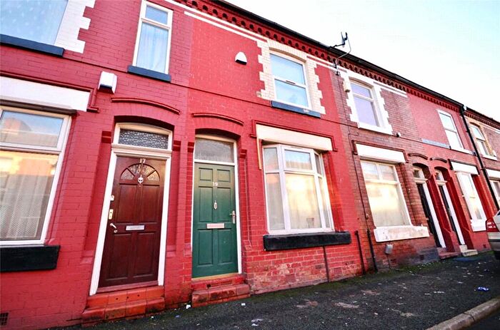 3 Bedroom Terraced House To Rent In Newlyn Street, Fallowfield, Manchester, M14