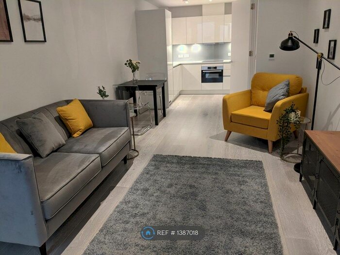 1 Bedroom Flat To Rent In City North Place, London, N4