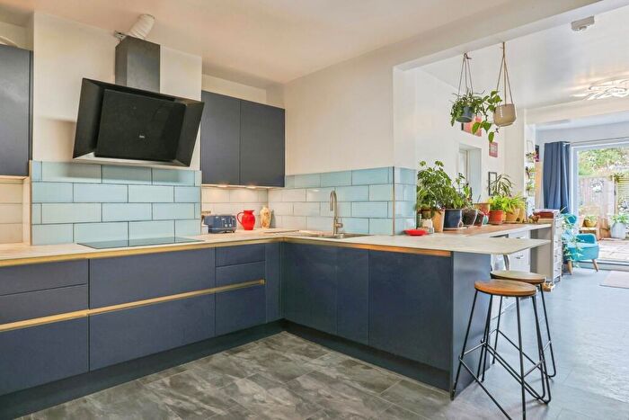 4 Bedroom Semi-Detached House For Sale In Carters Avenue, Hamworthy, Poole, Dorset, BH15