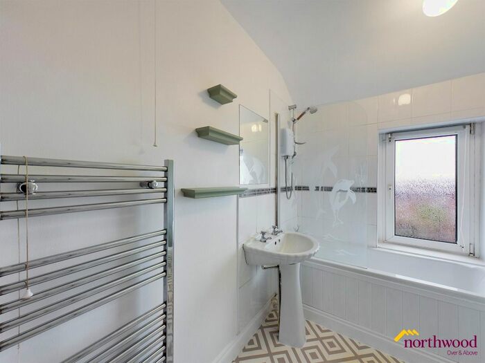 2 Bedroom Semi-Detached House To Rent In Cliffe Place, Stanfields, Stoke-On-Trent, ST6