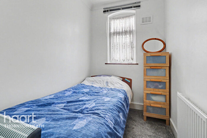 3 Bedroom Terraced House For Sale In Russell Road, Mitcham, CR4