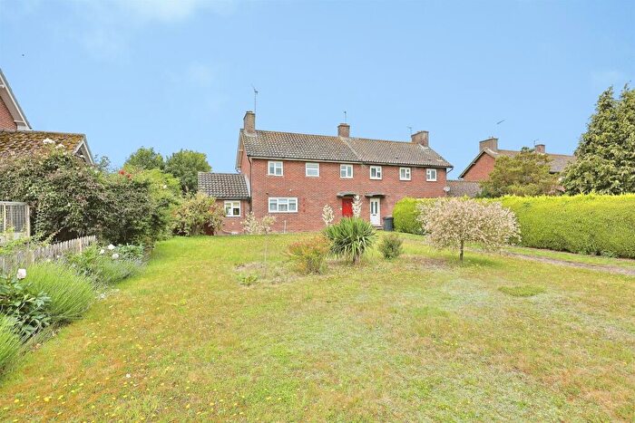 3 Bedroom Semi Detached House For Sale In Eastmoor Road, Oxborough, PE33