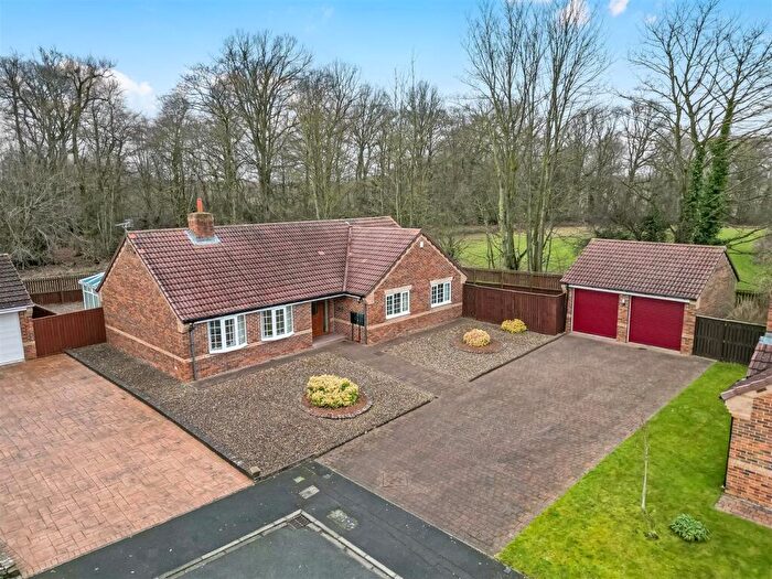 3 Bedroom Detached Bungalow For Sale In Craigmiller Park, Darlington, DL3