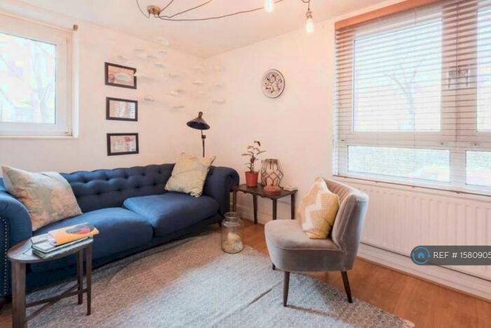 1 Bedroom Flat To Rent In Mayford, London, NW1