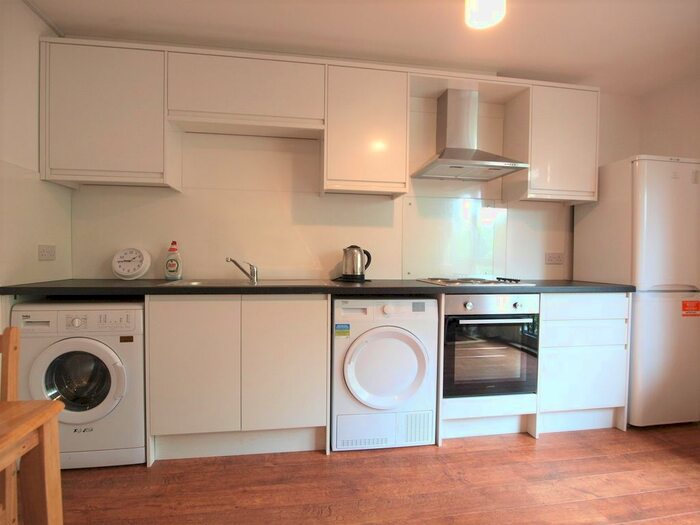 4 Bedroom Flat To Rent In Trimdon Court, Plender Street, Camden, NW1