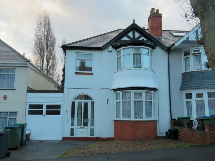 3 Bedroom House To Rent In Charlemont Avenue, West Bromwich, B71