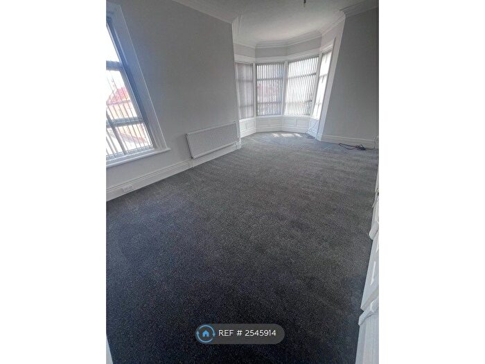 3 Bedroom Flat To Rent In Warbreck Drive, Blackpool, FY2