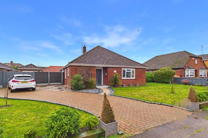 3 Bedroom Detached Bungalow For Sale In Lucy Close, Stanway, CO3