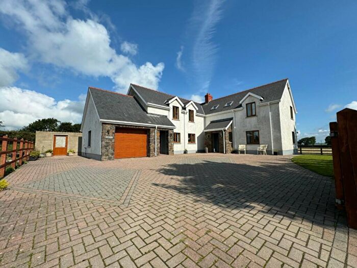 5 Bedroom Detached House For Sale In Llwyndrain, Llanfyrnach, SA35