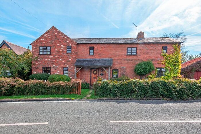 4 Bedroom Detached House To Rent In Loxley, CV37