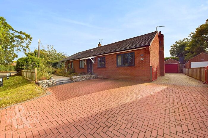 4 Bedroom Detached Bungalow For Sale In Blofield Corner Road, Blofield Heath, Norwich, NR13