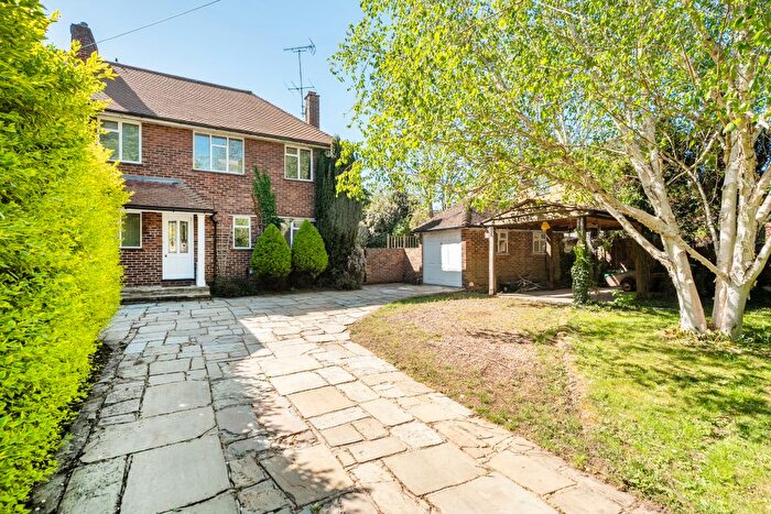 3 Bedroom Semi-Detached House To Rent In Poyle Lane, Burnham, Slough, SL1