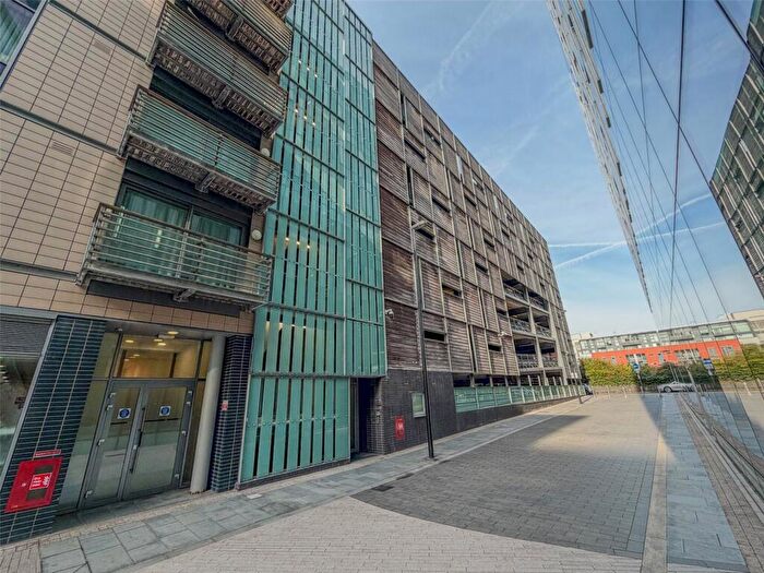 1 Bedroom Apartment For Sale In St. Pauls Square, Liverpool, Merseyside, L3